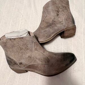 Women's Taupe Suede Ankle Booties - Classic Western-Inspired Style
